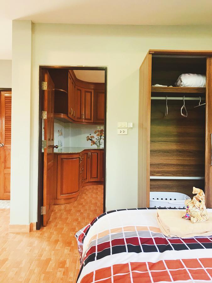Marin House Pattayaアパートメント エクステリア 写真